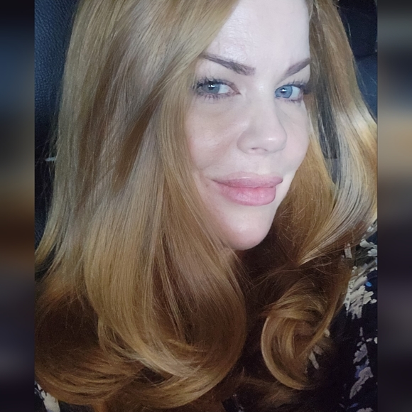 Dust & Glitter - Picture 5 of 5